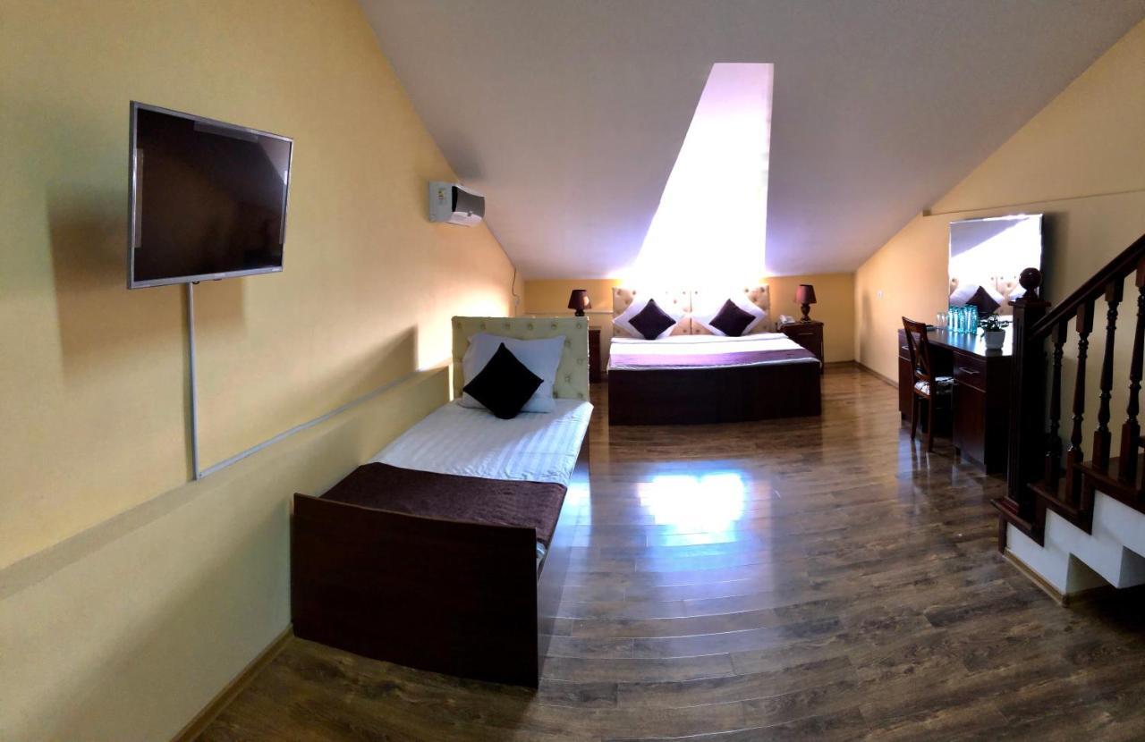 Pamir Hotel Tasjkent Buitenkant foto